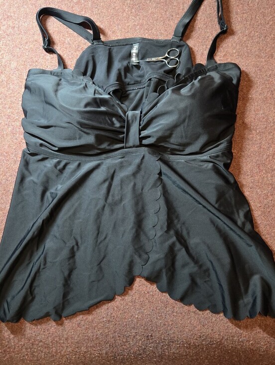 torrid Other - Torrid Black Scalloped Flyaway Tankini Top Size 3 Bo Bottoms